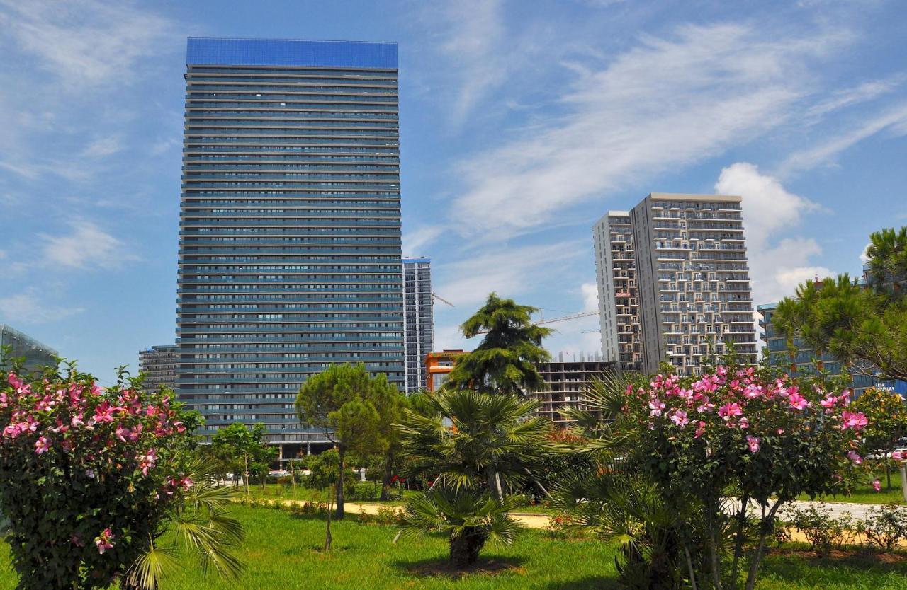 Orbi Beach Tower Aparts Batumi Eksteriør bilde