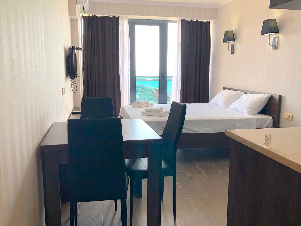 Orbi Beach Tower Aparts Batumi Eksteriør bilde